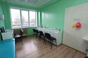 Інфекційне відділення дітей раннього віку детская больница запорожье КНП «Міська дитяча лікарня №5» ЗМР – це єдина у місті Запоріжжі багатопрофільна дитяча лікарня, де сконцентровано всі види надання спеціалізованої медичної допомоги дитячому населенню: стаціонарної, консультативної амбулаторно-поліклінічної та виїзної для інтенсивної терапії новонародженим.