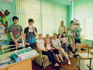 Фахівцями «Клініки, дружня до молоді» проведено акцію до Дня пам'яті померлих від СНІДу детская больница запорожье КНП «Міська дитяча лікарня №5» ЗМР – це єдина у місті Запоріжжі багатопрофільна дитяча лікарня, де сконцентровано всі види надання спеціалізованої медичної допомоги дитячому населенню: стаціонарної, консультативної амбулаторно-поліклінічної та виїзної для інтенсивної терапії новонародженим.