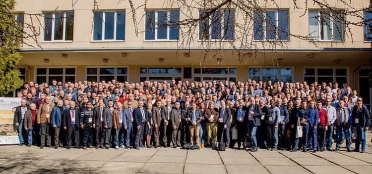 Участь фахівців лікарні у конгресі Європейської асоціації дитячих хірургів детская больница запорожье КНП «Міська дитяча лікарня №5» ЗМР – це єдина у місті Запоріжжі багатопрофільна дитяча лікарня, де сконцентровано всі види надання спеціалізованої медичної допомоги дитячому населенню: стаціонарної, консультативної амбулаторно-поліклінічної та виїзної для інтенсивної терапії новонародженим.