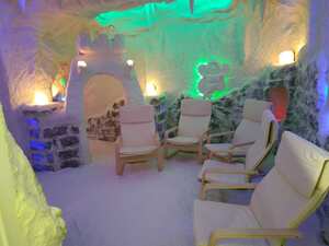 В лікарні відкрито кабінет «Галотерапії з фітобаром» детская больница запорожье КНП «Міська дитяча лікарня №5» ЗМР – це єдина у місті Запоріжжі багатопрофільна дитяча лікарня, де сконцентровано всі види надання спеціалізованої медичної допомоги дитячому населенню: стаціонарної, консультативної амбулаторно-поліклінічної та виїзної для інтенсивної терапії новонародженим.