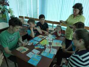 Всесвітній день пам’яті померлих від СНІДу детская больница запорожье КНП «Міська дитяча лікарня №5» ЗМР – це єдина у місті Запоріжжі багатопрофільна дитяча лікарня, де сконцентровано всі види надання спеціалізованої медичної допомоги дитячому населенню: стаціонарної, консультативної амбулаторно-поліклінічної та виїзної для інтенсивної терапії новонародженим.