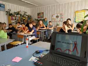Фахівцями «Клініки, дружньої до молоді» проведено заняття з профілактики ВІЛ-інфекції детская больница запорожье КНП «Міська дитяча лікарня №5» ЗМР – це єдина у місті Запоріжжі багатопрофільна дитяча лікарня, де сконцентровано всі види надання спеціалізованої медичної допомоги дитячому населенню: стаціонарної, консультативної амбулаторно-поліклінічної та виїзної для інтенсивної терапії новонародженим.