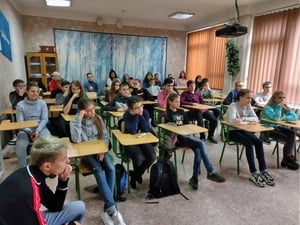 Фахівцями «Клініки, дружньої до молоді» проведено заняття «Наркотики - не вихід: скажи наркотикам НІ» детская больница запорожье КНП «Міська дитяча лікарня №5» ЗМР – це єдина у місті Запоріжжі багатопрофільна дитяча лікарня, де сконцентровано всі види надання спеціалізованої медичної допомоги дитячому населенню: стаціонарної, консультативної амбулаторно-поліклінічної та виїзної для інтенсивної терапії новонародженим.