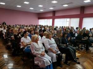 Впровадження в медичну практику європейських протоколів діагностики та лікування захворювань детская больница запорожье КНП «Міська дитяча лікарня №5» ЗМР – це єдина у місті Запоріжжі багатопрофільна дитяча лікарня, де сконцентровано всі види надання спеціалізованої медичної допомоги дитячому населенню: стаціонарної, консультативної амбулаторно-поліклінічної та виїзної для інтенсивної терапії новонародженим.